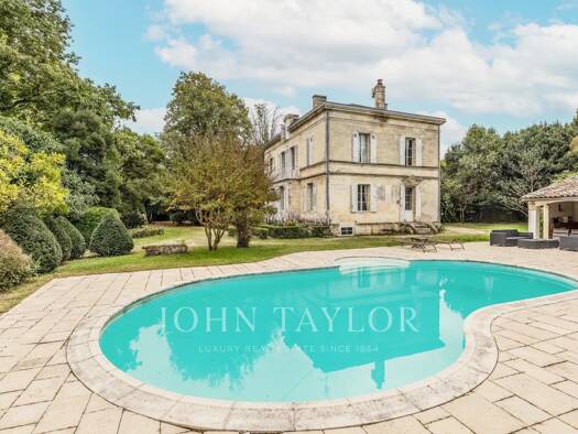 Einfamilienhaus zum Kauf provisionsfrei 795.000 € 16 Zimmer 368 m² 4.250 m² Grundstück Vayres 33870