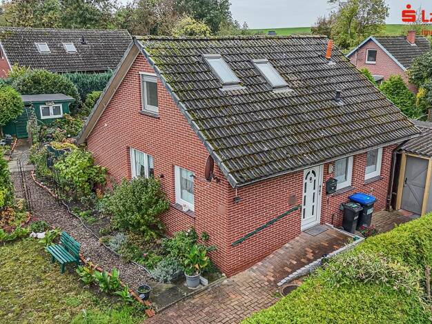 Einfamilienhaus zum Kauf 198.000 € 5 Zimmer 80,7 m² 820 m² Grundstück Sehestedt Jade 26349