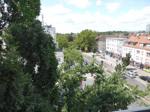 Wohnung zur Miete 900 € 3,5 Zimmer 80 m² Geschoss 4/5 frei ab sofort Lamboystraße 12 Hanau 63452