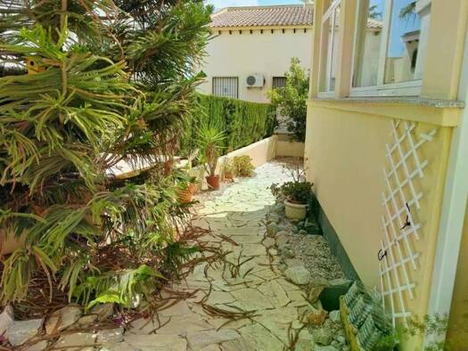 Chalet zum Kauf 365.000 € 3 Zimmer 120 m² Calle Pia, 238 Orihuela 03189