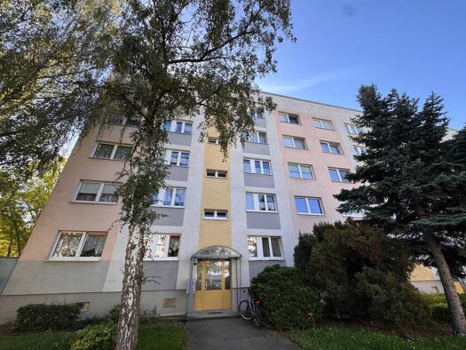 Wohnung zur Miete 330 € 2 Zimmer 50 m² 3. Geschoss Amsterdamer Straße 31 Südstadt Halle (Saale) 06128