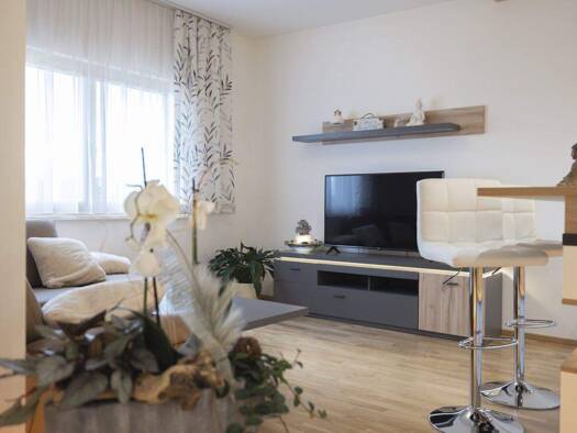 Doppelhaushälfte zum Kauf - Erstbezug 359.000 € 4 Zimmer 106 m² 460 m² Grundstück Schandorf 7472