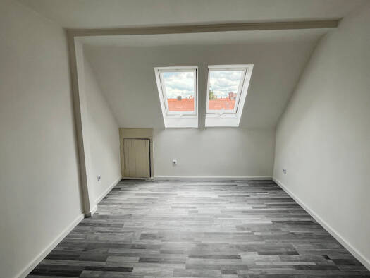 Studio zur Miete 560 € 2 Zimmer 45 m² 5. Geschoss Lichtenhof Nürnberg 90459