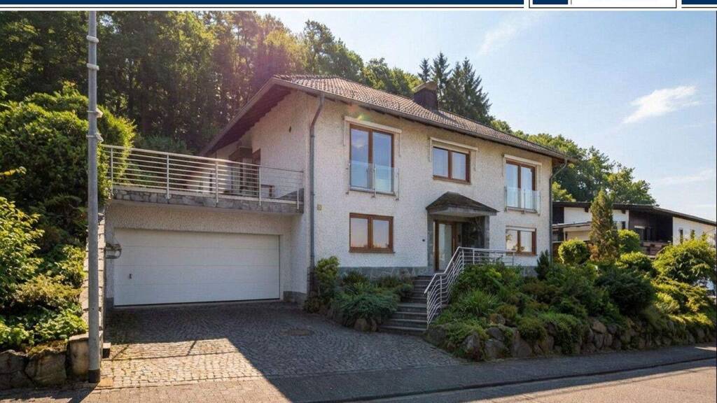 Einfamilienhaus zum Kauf 449.000 € 7,5 Zimmer 300,9 m² 771 m² Grundstück Hillscheid 56204