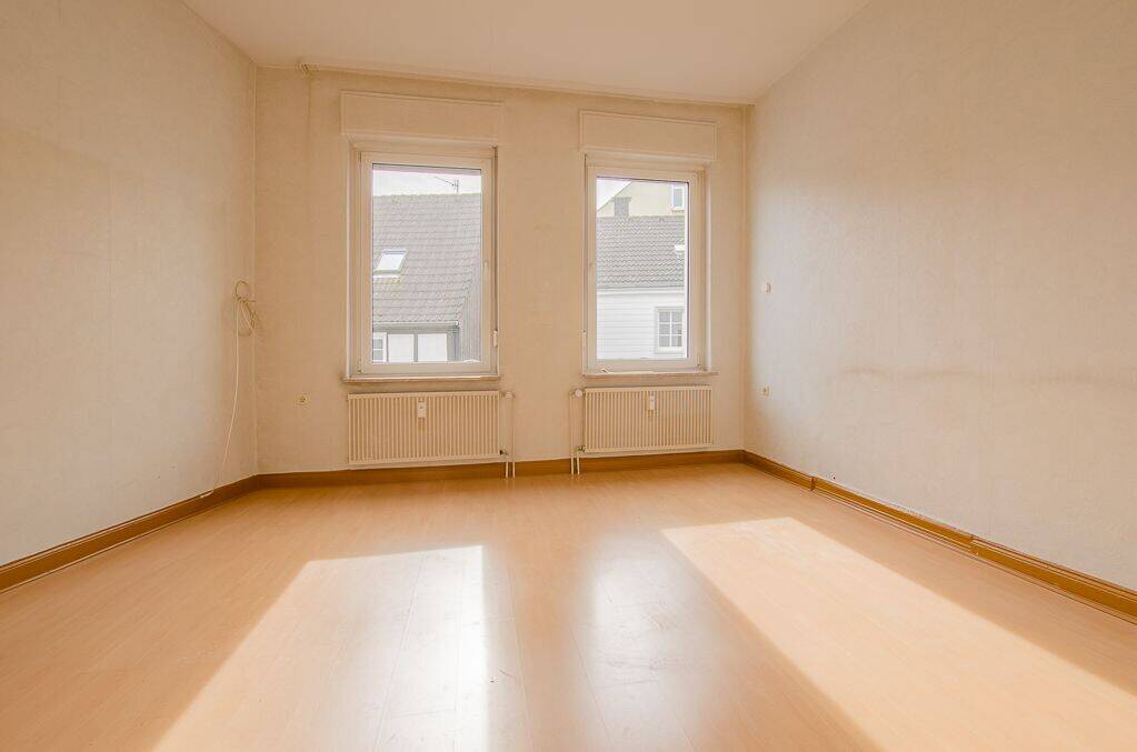 Immobilie in Unna - Attraktives Wohn- und Geschäftshaus mit Garage und Stellplatz als Anlageoption - Bild 4