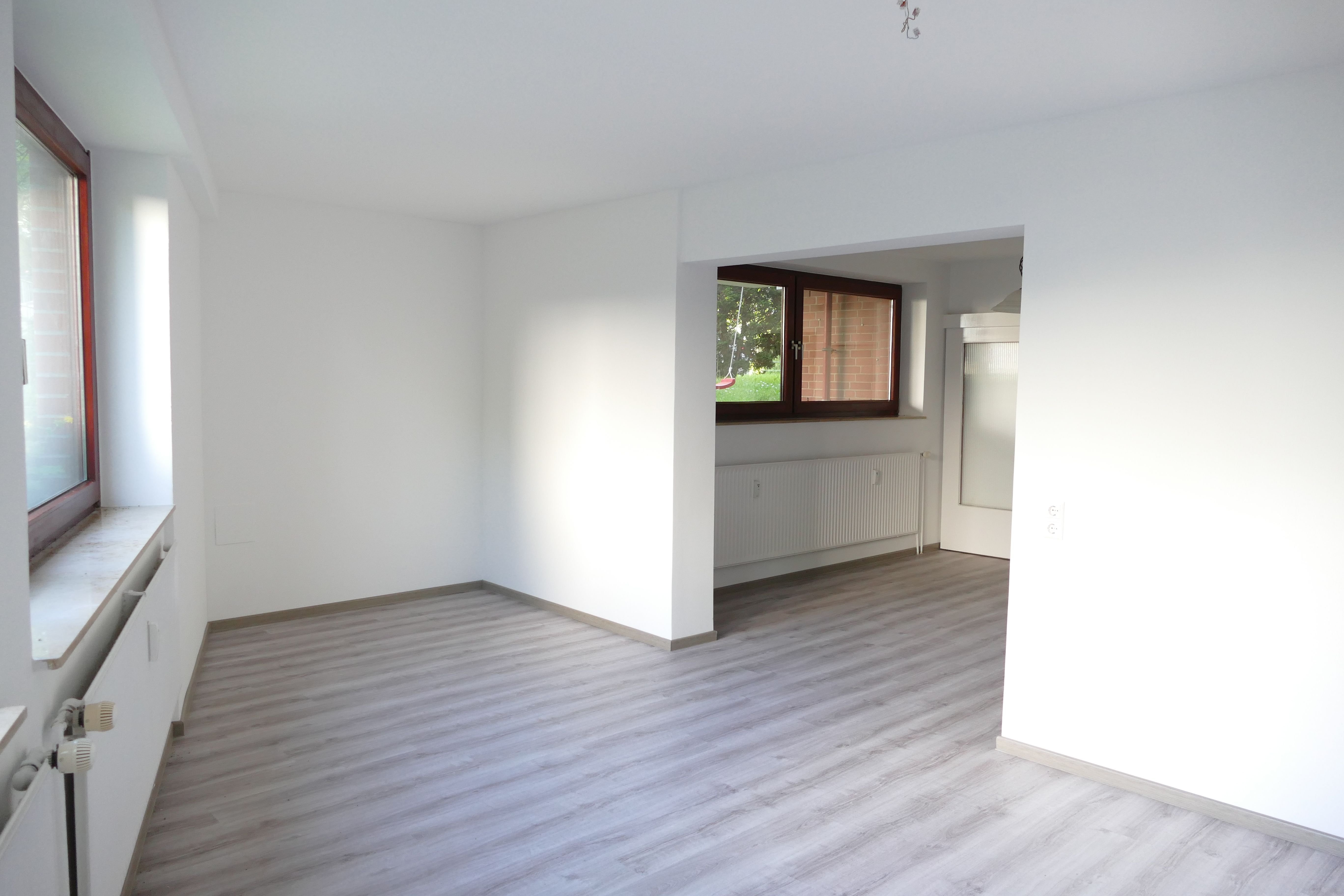 Wohnung zum Kauf provisionsfrei 180.000 € 4 Zimmer 87,4 m²<br/>Wohnfläche EG<br/>Geschoss ab sofort<br/>Verfügbarkeit Knoevenagelweg 3 Hainholz Hannover 30165