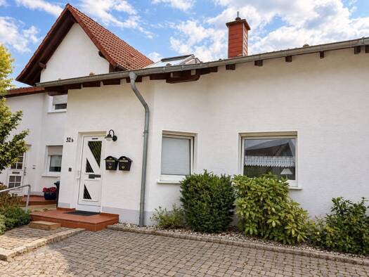 Reihenmittelhaus zum Kauf 350.000 € 4 Zimmer 110 m² 1 m² Grundstück Berliner Straße 32 b Bad Sassendorf Bad Sassendorf 59505