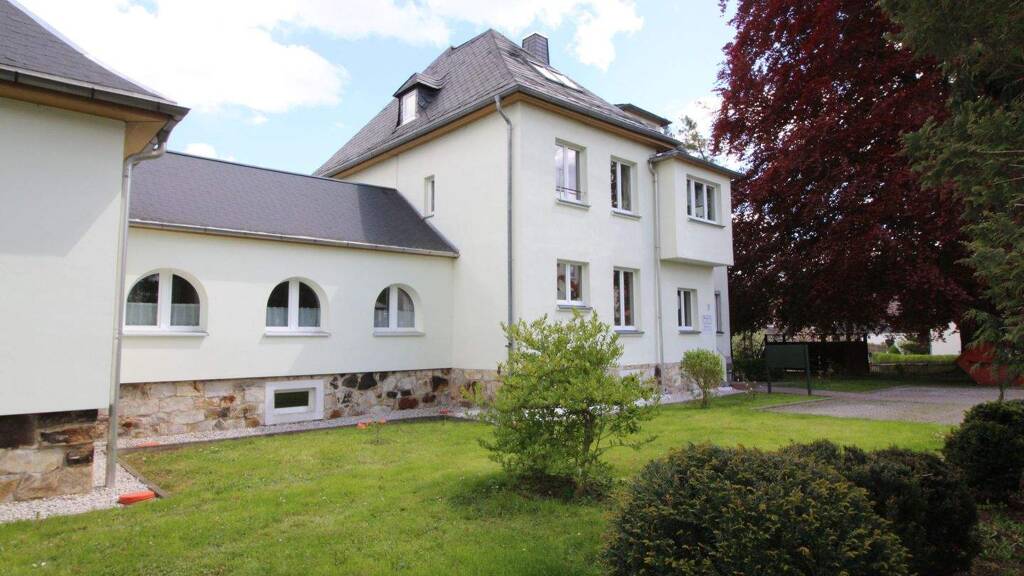 Wohnung zur Miete 595 € 3 Zimmer 85 m² UG frei ab 01.07.2026 Schulstraße 13 Langenchursdorf Callenberg 09337