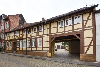 Mehrfamilienhaus zum Kauf als Kapitalanlage geeignet 340.000 € 368 m² 1.049 m² Grundstück Oberstadt / Braunschweiger Straße Helmstedt 38350