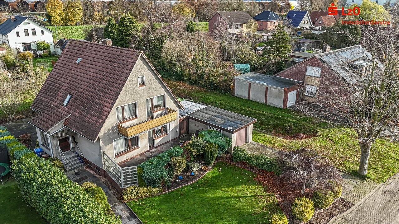 Einfamilienhaus zum Kauf 169.000 € 7 Zimmer 149,3 m²<br/>Wohnfläche 632 m²<br/>Grundstück ab sofort<br/>Verfügbarkeit Blexen Nordenham 26954