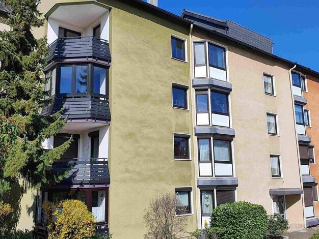 Wohnung zur Miete 975 € 3 Zimmer 114 m² 1. Geschoss frei ab 01.03.2026 Hallesche Straße 39 Westhagen Wolfsburg 38444