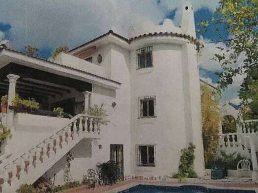 Villa zum Kauf 1.900.000 € 8 Zimmer 577 m² Luque 14880