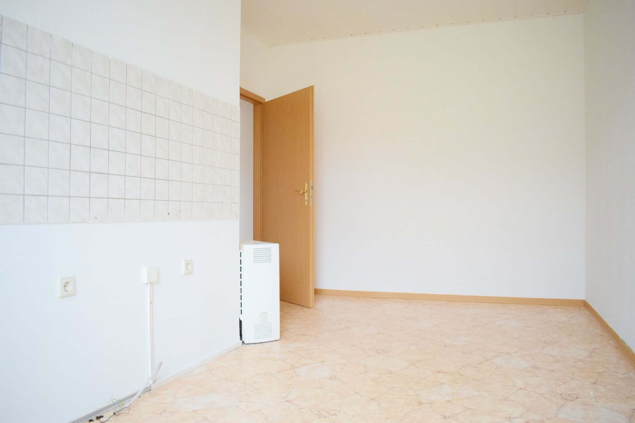 Wohnung zur Miete 310 € 3 Zimmer 77 m²<br/>Wohnfläche 2.<br/>Geschoss Köthen Köthen (Anhalt) 06366