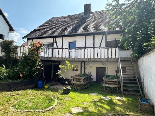 Einfamilienhaus zum Kauf 270.000 € 4,5 Zimmer 173 m² 465 m² Grundstück Dorf-Güll Pohlheim 35415