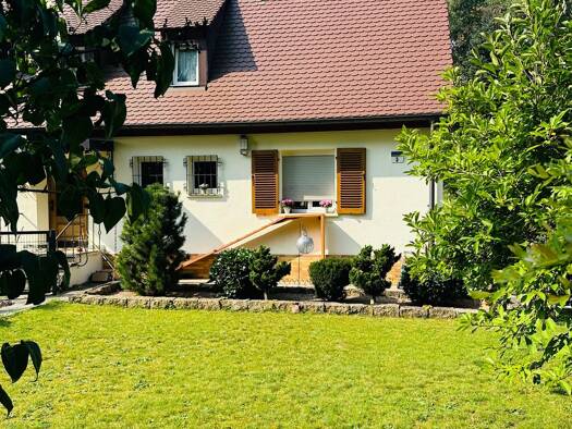 Doppelhaushälfte zum Kauf provisionsfrei 375.000 € 5 Zimmer 136 m² 692 m² Grundstück Schwarzach 5 Schwarzach Schwabach 91126