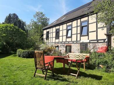 Wohnung zum Kauf 179.000 € 5 Zimmer 101 m² Dachgeschoss frei ab sofort Hevensen Hardegsen 37181