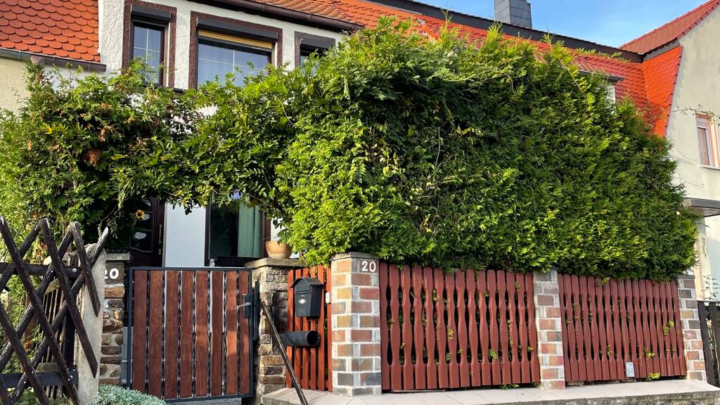Reihenmittelhaus zum Kauf 337.000 € 4 Zimmer 124 m² 122 m² Grundstück Lützschena-Stahmeln Leipzig 04159
