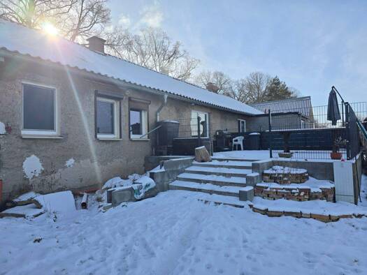 Bungalow zum Kauf 135.000 € 3 Zimmer 95 m² 1.732 m² Grundstück Warnow 18249