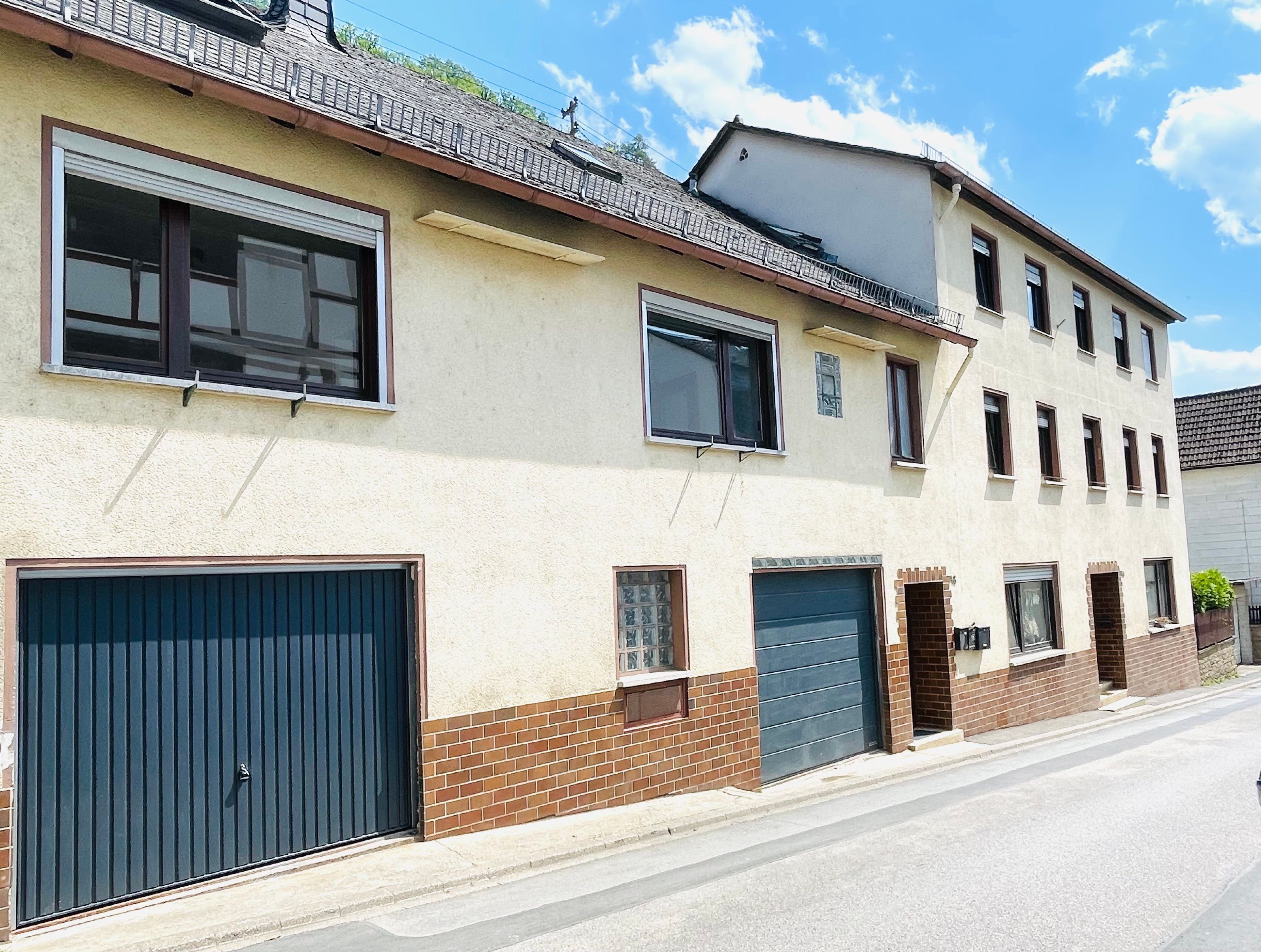 Mehrfamilienhaus zum Kauf als Kapitalanlage geeignet 330.000 € 15 Zimmer 330 m²<br/>Wohnfläche 789 m²<br/>Grundstück Dausenau 56132