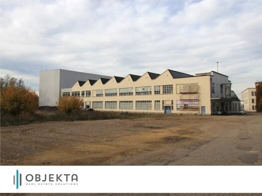 Produktionshalle zur Miete 12.477 m² Lagerfläche teilbar ab 1.281 m² Salach Salach 73084