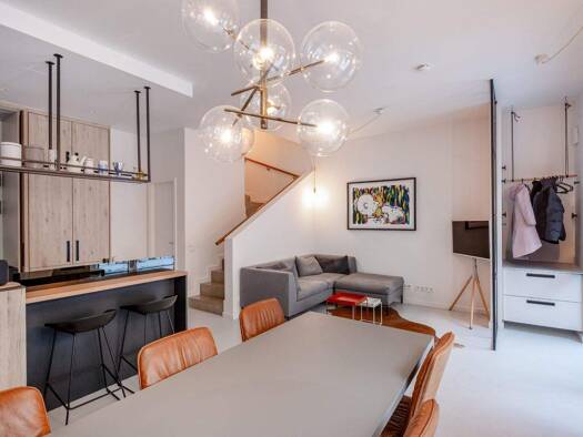 Wohnung zur Miete 2.750 € 2 Zimmer 103 m² Greifswalder Straße 13B Prenzlauer Berg Berlin 10405