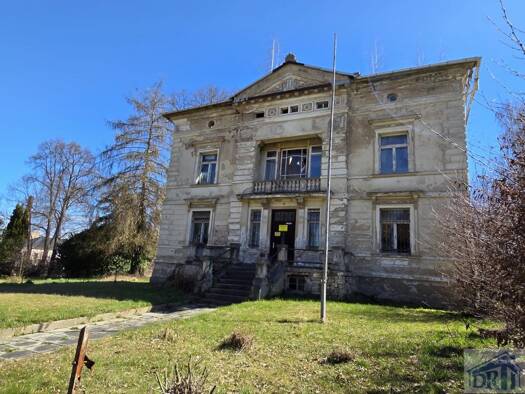 Villa zum Kauf 25.000 € 7 Zimmer 350 m² 1.920 m² Grundstück frei ab sofort Großschönau 02779