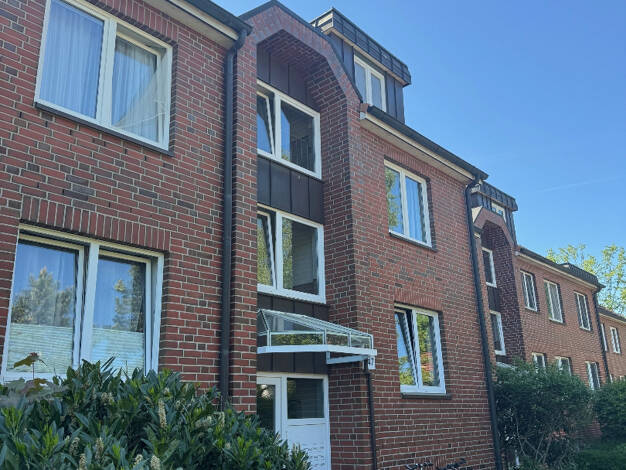 Wohnung zur Miete 692 € 2,5 Zimmer 69,3 m² Dachgeschoss, 3. Geschoss Heidkamp 47 Mittelfeld Lüneburg 21335