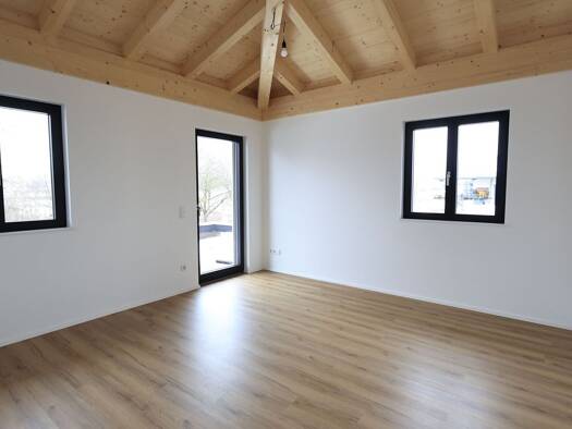 Wohnung zur Miete 1.590 € 3 Zimmer 98,5 m² frei ab 15.03.2026 Hohenlinden 85664