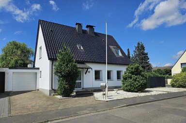 Einfamilienhaus zum Kauf 450.000 € 4 Zimmer 159,9 m² 667 m² Grundstück frei ab sofort Gymnich / Mellerhöfe Erftstadt 50374