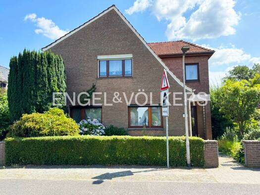 Einfamilienhaus zum Kauf 430.000 € 8 Zimmer 187 m² 1.010 m² Grundstück Mahndorf Ost 28307