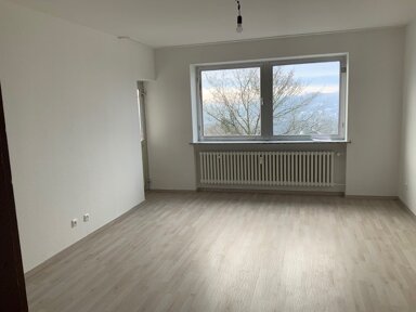 Wohnung zur Miete 489 € 2 Zimmer 62 m² 3. Geschoss frei ab 05.02.2025 Geranienweg 1 Kreuztal Kreuztal 57223