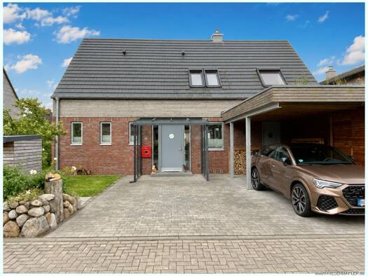 Einfamilienhaus zum Kauf 769.000 € 5 Zimmer 126,9 m² 394 m² Grundstück Schobüll Husum 25813