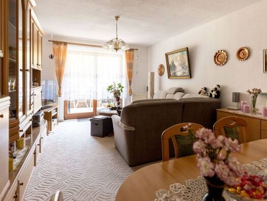 Sonstiges zum Kauf als Kapitalanlage geeignet 86.000 € 3 Zimmer 69 m² Geraberg 99331