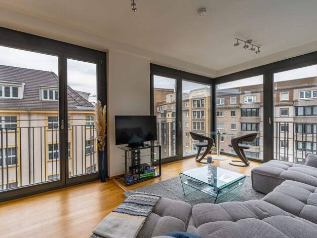 Studio zum Kauf 520.000 € 2 Zimmer 51,4 m² 5. Geschoss frei ab sofort Am Köllnischen Park 17 Mitte Berlin 10179