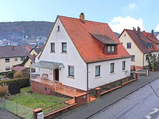 Mehrfamilienhaus zum Kauf 295.000 € 5 Zimmer 121 m² 598 m² Grundstück Großheubach 63920