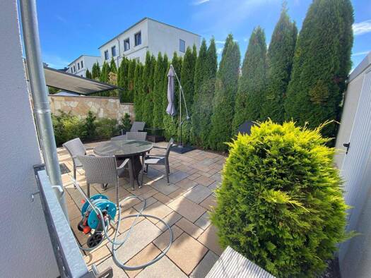 Doppelhaushälfte zum Kauf 650.000 € 5 Zimmer 130 m² 188 m² Grundstück Sprendlingen Dreieich 63303