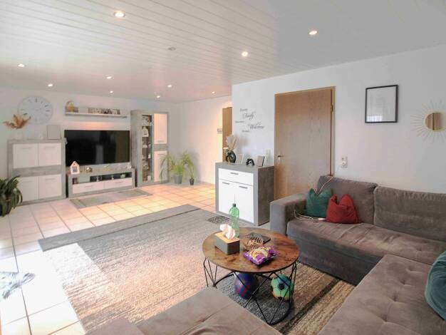 Mehrfamilienhaus zum Kauf 315.000 € 8 Zimmer 220,2 m² 385,2 m² Grundstück Kleinhau Hürtgenwald 52393