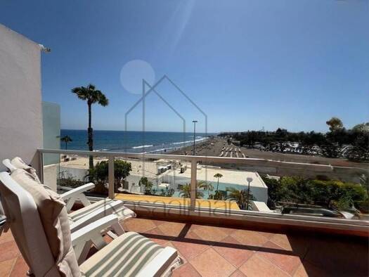 Wohnung zur Miete 1.500 € 2 Zimmer 70 m² San Bartolomé de Tirajana 35100