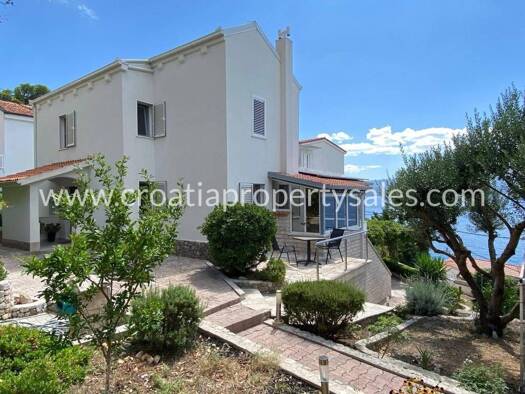 Haus zum Kauf 795.000 € 4 Zimmer 200 m² Omiš