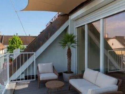 Reihenmittelhaus zur Miete 2.900 € 4,5 Zimmer 170 m² 120 m² Grundstück frei ab 01.04.2026 Oberschleißheim 85764