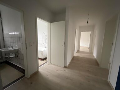 Terrassenwohnung zur Miete 499 € 4 Zimmer 76,3 m² EG Schulstraße 25 Sandhorst Aurich 26603