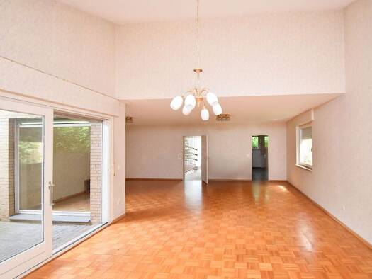 Reihenendhaus zum Kauf 220.000 € 6 Zimmer 142 m² 569 m² Grundstück Hasbergen Hasbergen, Kreis Osnabrück 49205