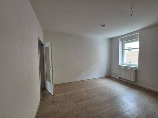 Studio zur Miete 240 € 1 Zimmer 39,7 m² 4 Geschosse frei ab sofort Hospitalstraße 2 Zeitz 06712