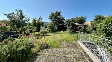 Reihenmittelhaus zum Kauf 465.000 € 6 Zimmer 100 m² 182 m² Grundstück Praunheim Frankfurt am Main 60488