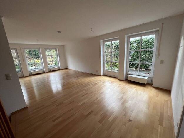Doppelhaushälfte zum Kauf provisionsfrei 898.000 € 5 Zimmer 175 m² 386 m² Grundstück Peter u. Paul Landshut 84028