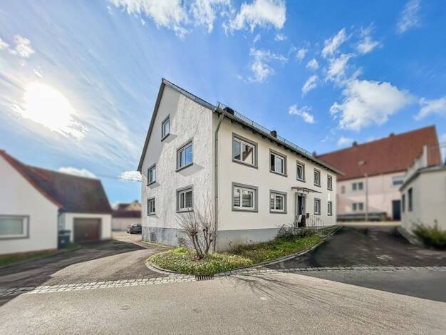 Einfamilienhaus zum Kauf 249.000 € 8 Zimmer 240 m² 400 m² Grundstück Dürrwangen 91602