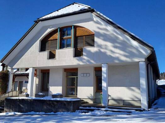 Bürofläche zur Miete 9,60 € 2 Zimmer 60 m² Bürofläche Bach 9623