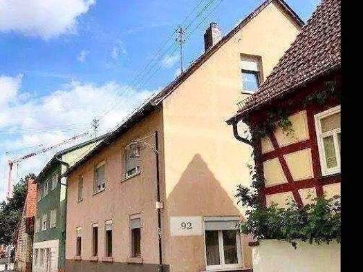 Einfamilienhaus zum Kauf 365.000 € 9 Zimmer 229 m² 256 m² Grundstück Zell a. Main 97299