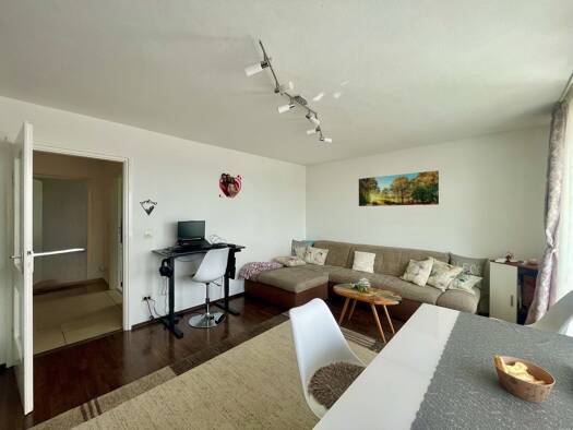 WG-Zimmer zum Kauf 225.000 € 3 Zimmer 71 m² 7. Geschoss Neuburg Neuburg an der Donau 86633