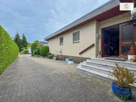 Einfamilienhaus zum Kauf 258.900 € 7 Zimmer 123 m² 654 m² Grundstück frei ab 01.10.2025 Otterndorf Otterndorf 21762